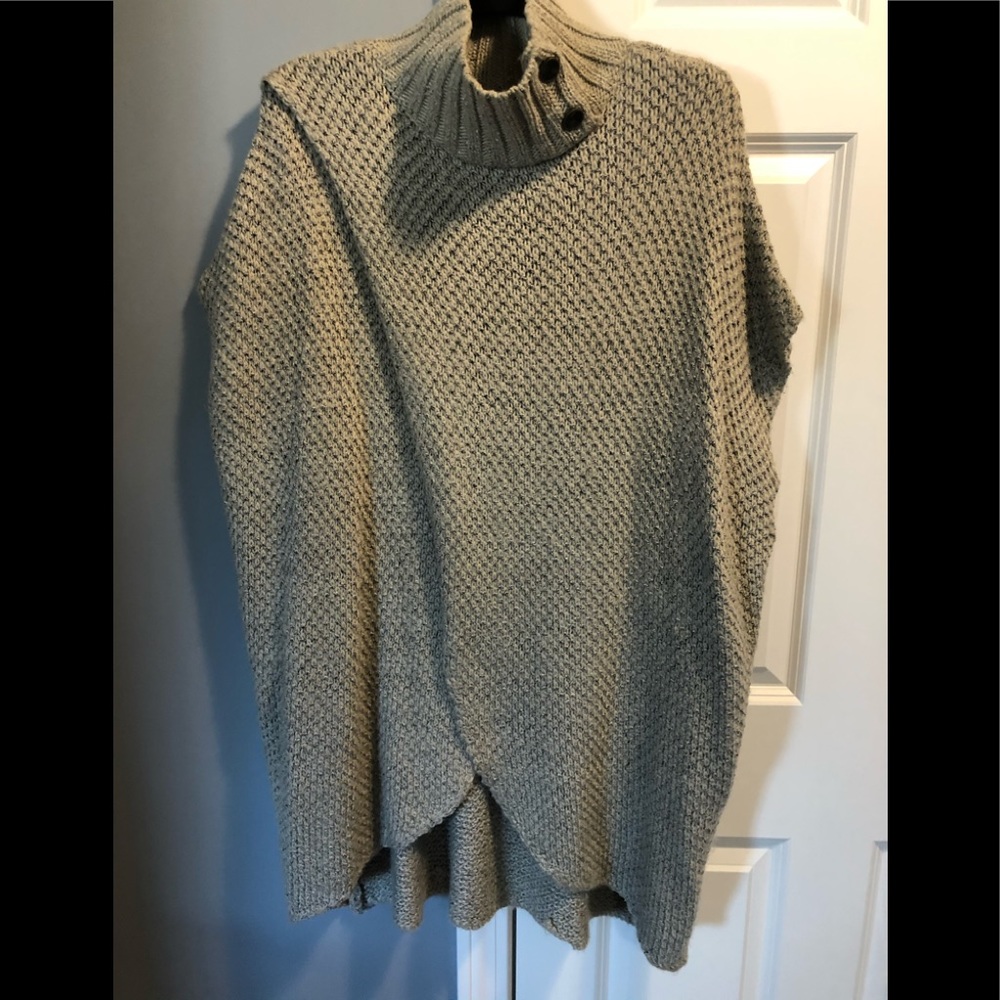 Simply Noelle Long Tunic/Poncho Sweater